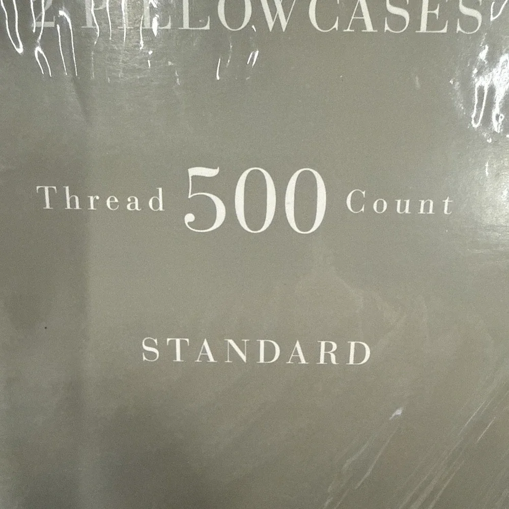 Set A Two Pillowcases Hundred Percent Egyptian Cotton Size Standard 20